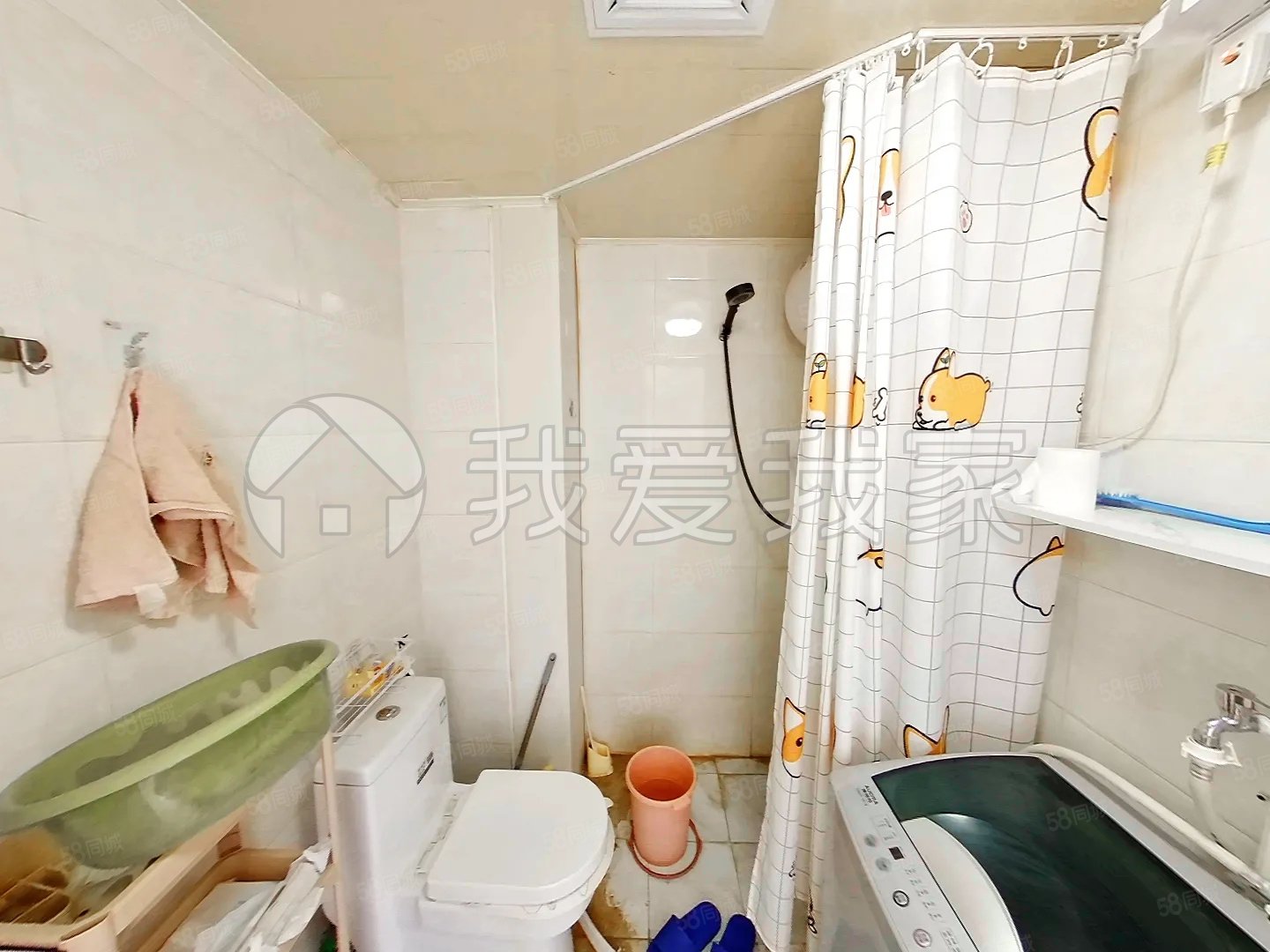 楓泉花園1室1廳1衛(wèi)57.43㎡東135萬