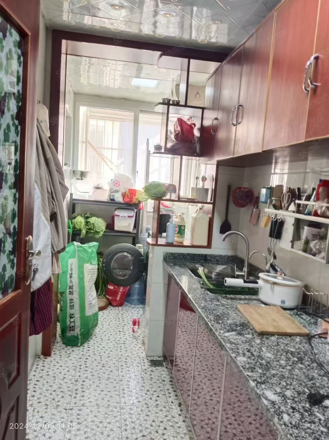 阳光家园二期4室2厅2卫128㎡南北68万