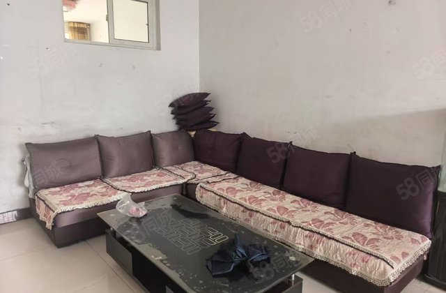 水岸新城6楼2室2厅1卫，阁楼独门独户带露台，有储，房东直卖