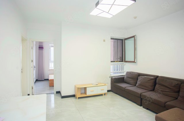 东润国际2室2厅84.09㎡72万二手房图片