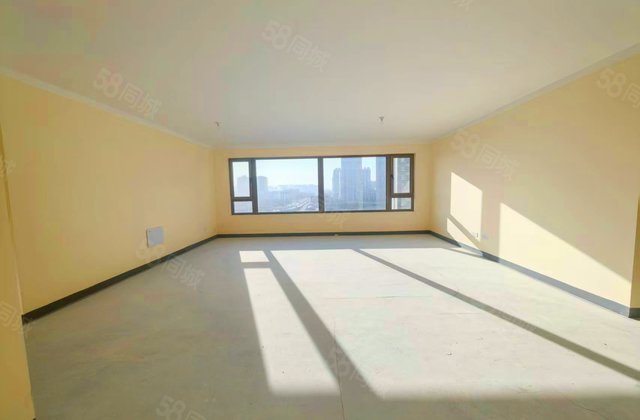 龙湖昱城3室2厅141㎡65.2万二手房图片