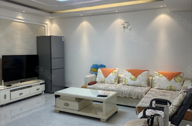 梁山龙城华府(一期)3室2厅107㎡54万二手房图片