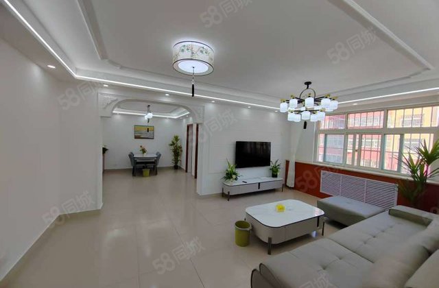 西苑小区 超低密度 出行方便 商品住宅 南北通透 购物方便