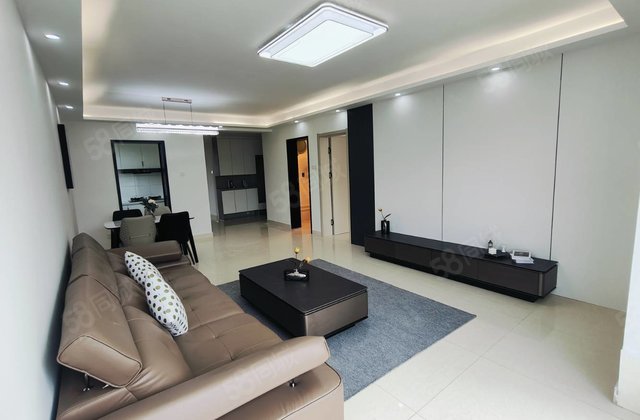 急售 手头9萬办完 精装大三室 边户亮堂堂 免大税送储