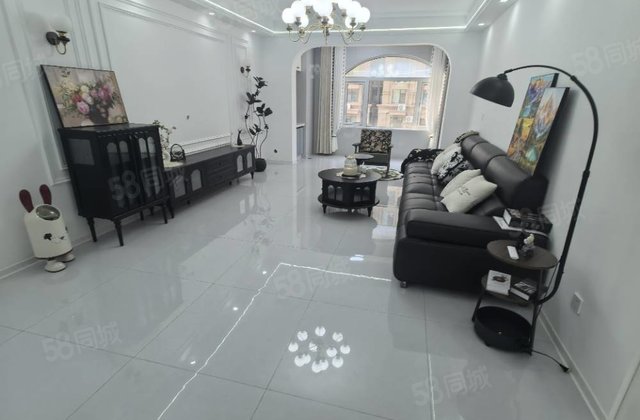 爱琴海(临沭)4室2厅136㎡73万二手房图片