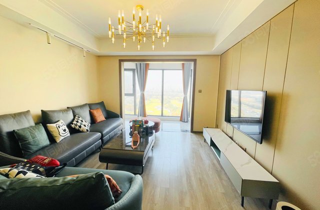 世茂城三期3室2厅105㎡163万二手房图片