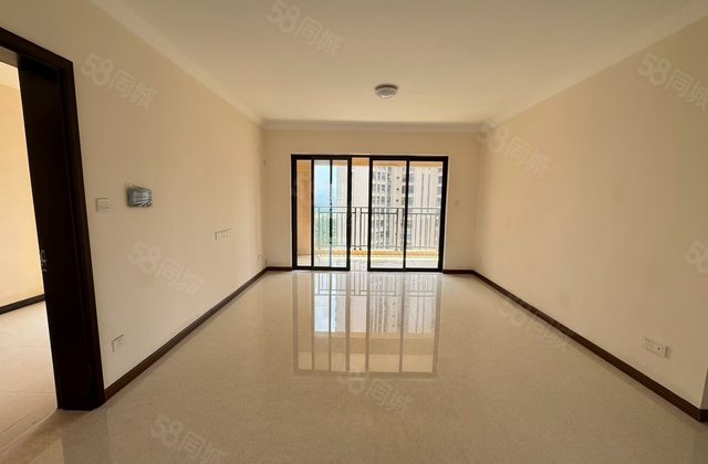 保利大都会4室2厅138㎡79.8万二手房图片