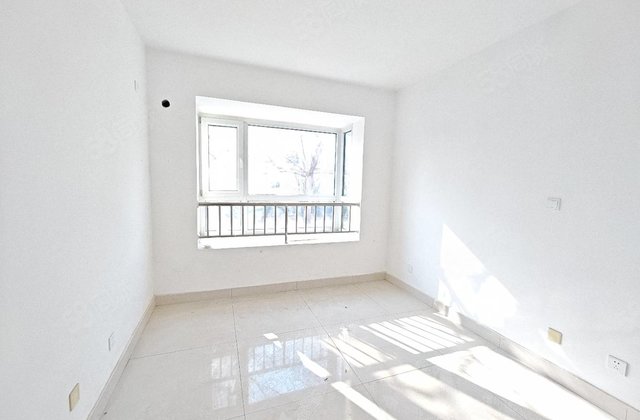 文轩中学本部，商品房，羡林苑，新房未住，老一中，东方双语