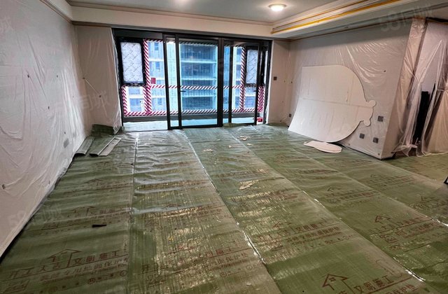 璀璨天鑫里3室1厅112.16㎡260万二手房图片