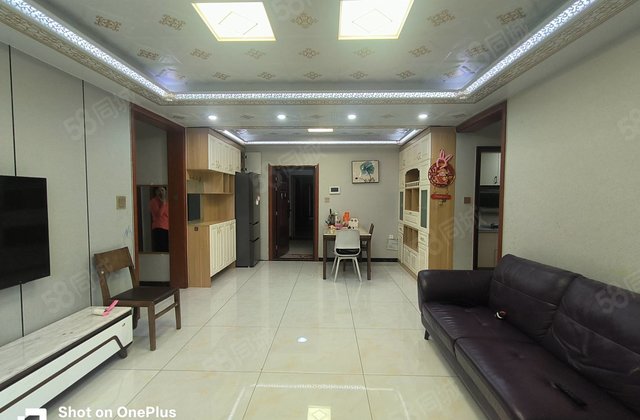 华建一街区 边户 送车储免大税 户型方正南北通透无遮挡 随看