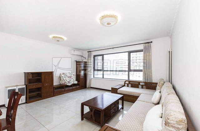 金城华庭3室1厅107.28㎡2199万二手房图片