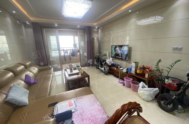 急售东昌中学 中巨一品家苑3室2厅2卫 好楼层 带储 精装修