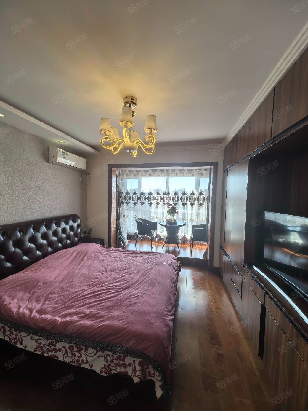 阅海万家b区小块地电梯上跃复式三室两厅两卫近邻一幼一小和九中