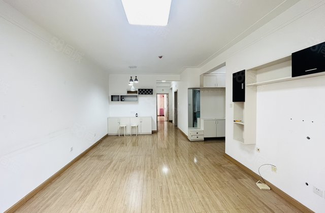 徒骇河 东苑 昌润莲城 电梯中层 三室双卫 送车储