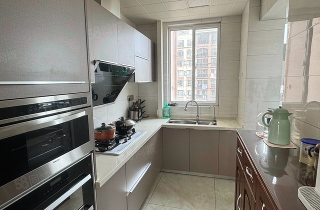 中凯银杏湖4室2厅162㎡149万二手房图片