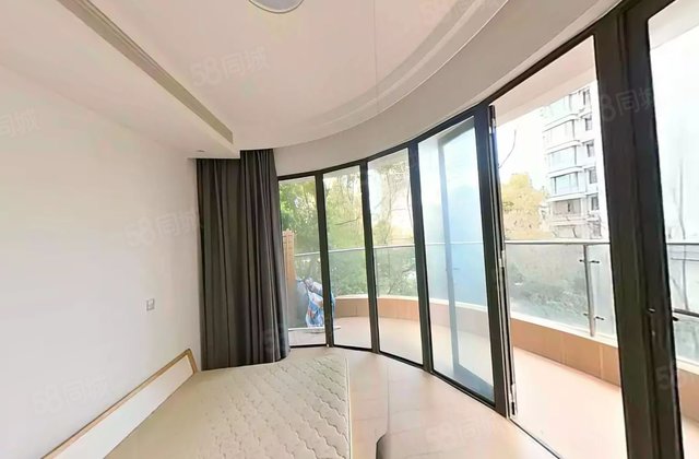 新湖明珠城(一期)3室2厅147㎡989万二手房图片