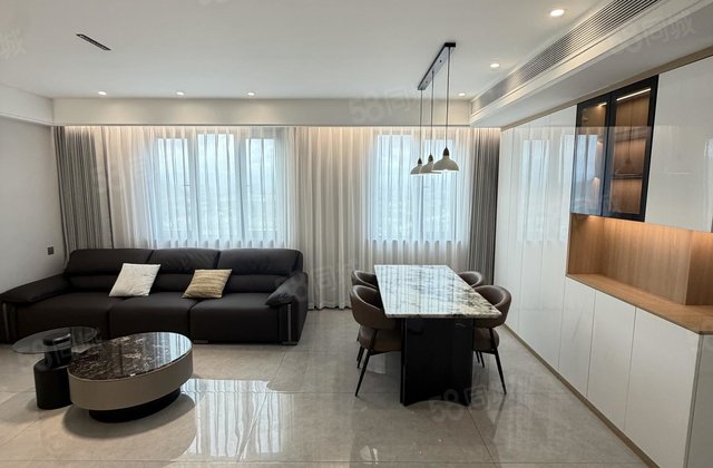 城市天地4室2厅140.59㎡138万二手房图片