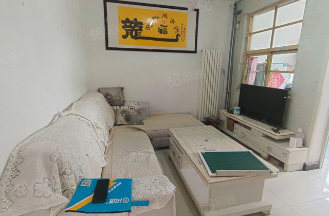 公安局家属院文轩本部外国语八中附近温馨的小三居，