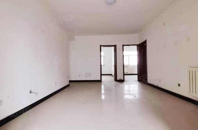 五洲国际3室2厅126㎡59.8万二手房图片