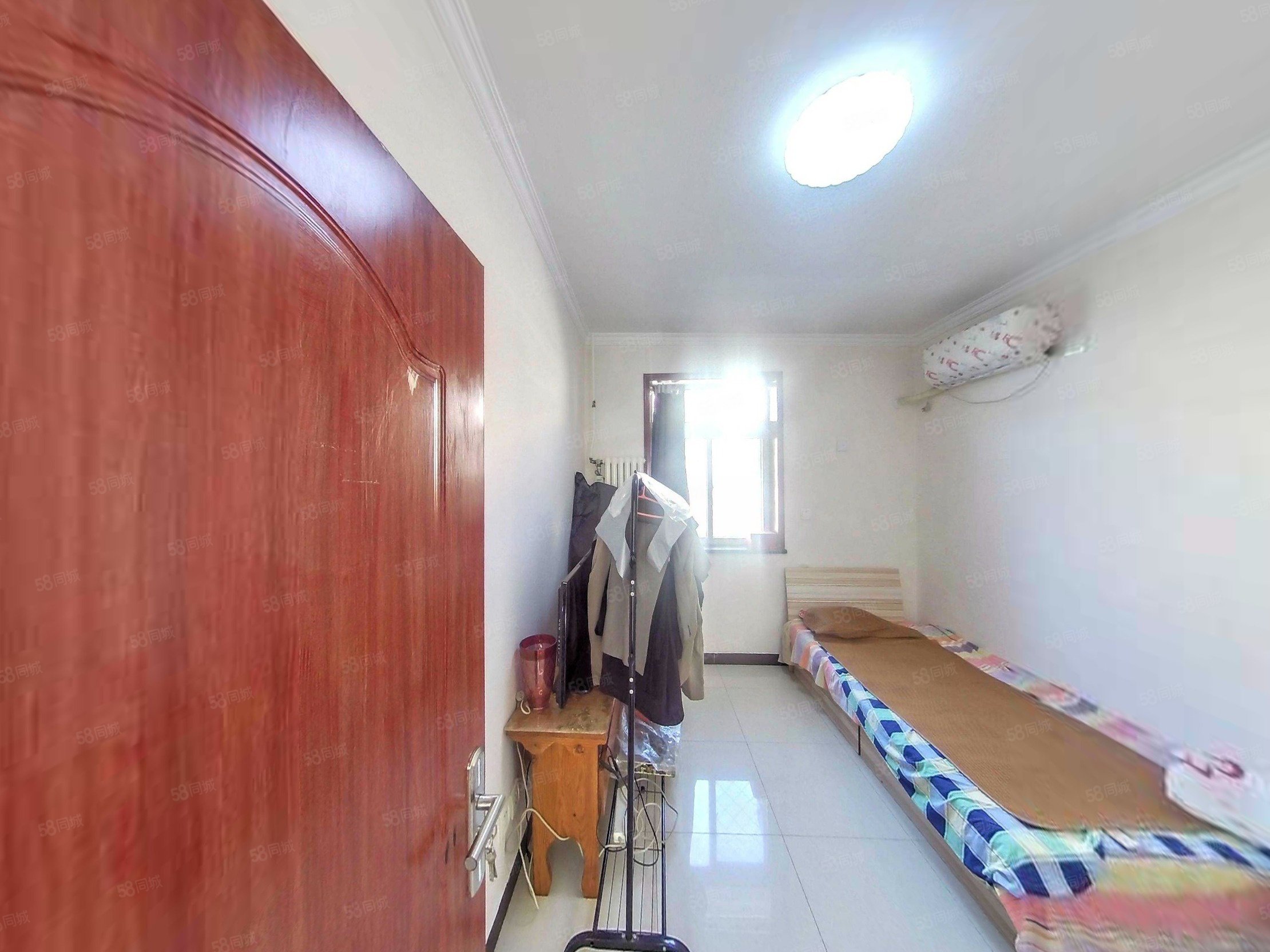 雙峪小區(qū)2室1廳1衛(wèi)54.06㎡南北140萬