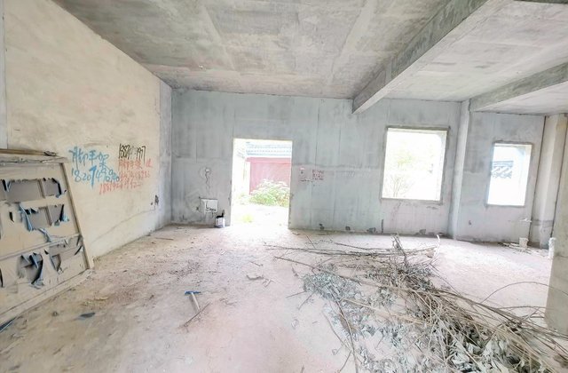 汀湘十里(别墅)6室2厅212.98㎡278万二手房图片