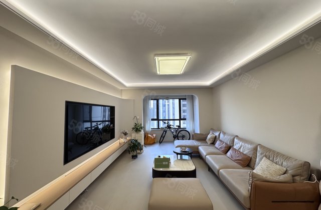 富力湾3室1厅126㎡64.8万二手房图片