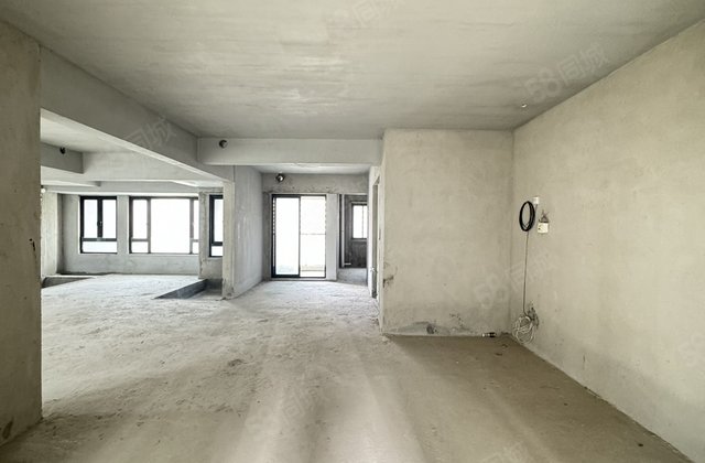 天合名门(一期)3室2厅132㎡138万二手房图片