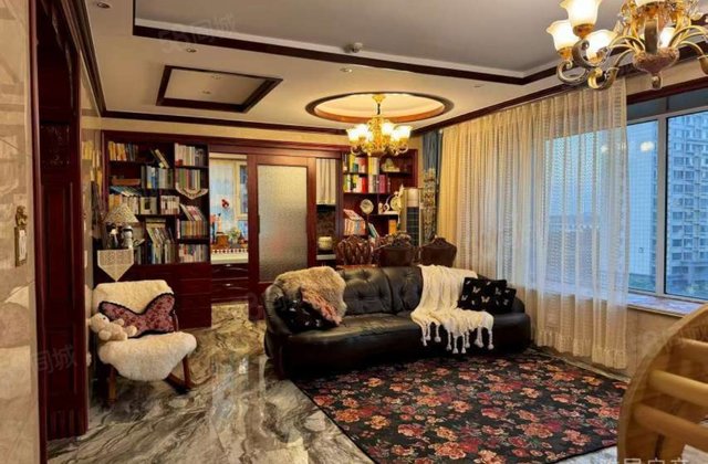 徒骇河旁 滨河 东苑  昌润莲城  中层 双卫 送车位