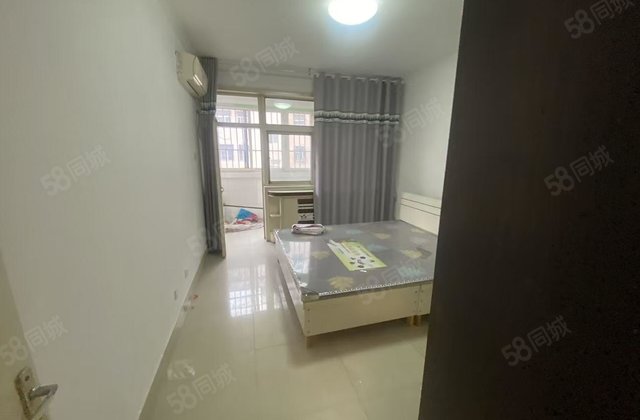 48万，六中对过，新世纪花园 好楼层，二隔三户型