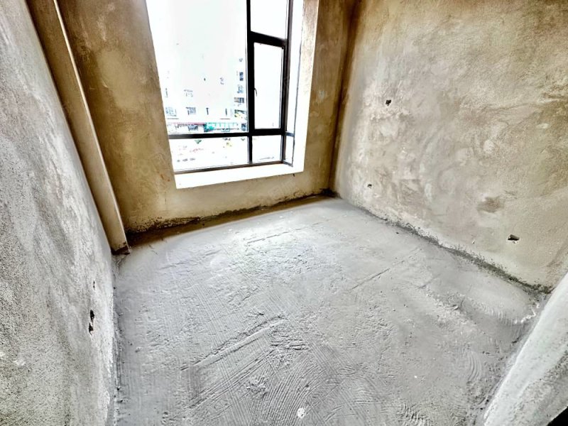 翡翠茗苑3室2厅2卫115㎡南北88.9万