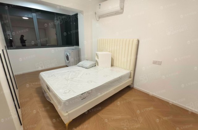 南丹小区1室1厅37.92㎡308万二手房图片