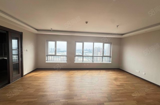 万科城3室2厅125.02㎡110万二手房图片