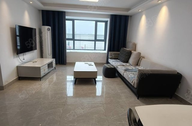 新出莲湖新城，中间楼层东边户三室两卫，带车储，免大税。