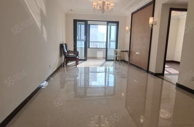 恒大山水城3室2厅118㎡68万二手房图片