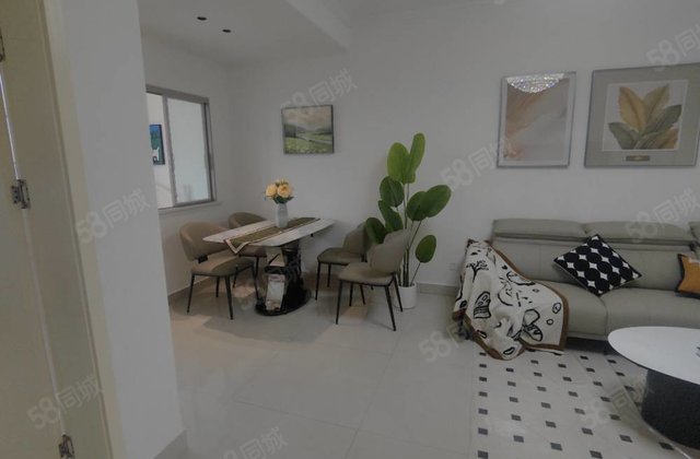 站前街香江旁边电梯房好楼层，拿   月供一千多