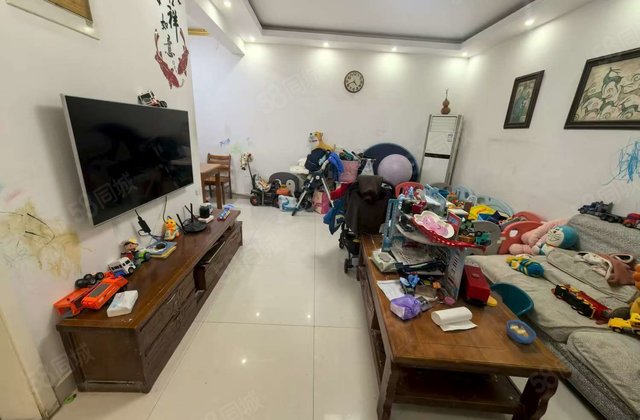 月季公园附近的华建小区 免大税送储藏室 随时可以看房