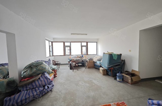 东昌中学 新房未住过 水城华府边户 楼层好 采光好 一品家苑