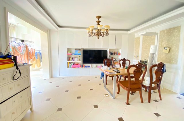 华润凤凰城(一期)4室2厅147㎡101.8万二手房图片