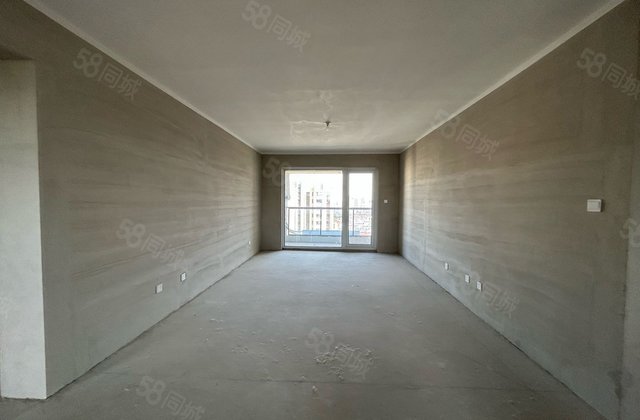 德信御府3室2厅130.38㎡95万二手房图片