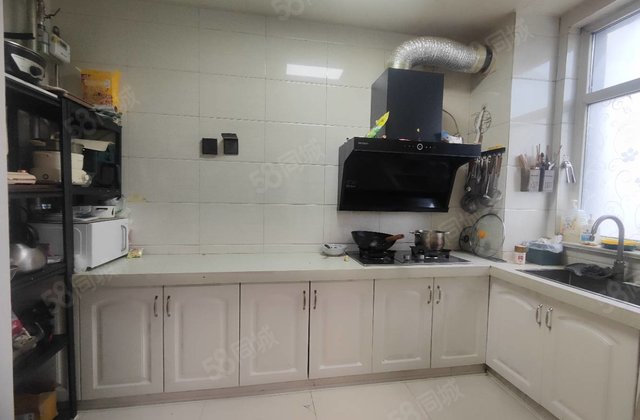 水岸花语旁 东苑中学 精装电梯房 小高可2改3 随时看