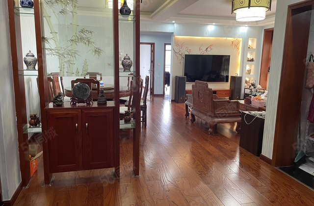 基础佳苑3室2厅138.2㎡86万二手房图片