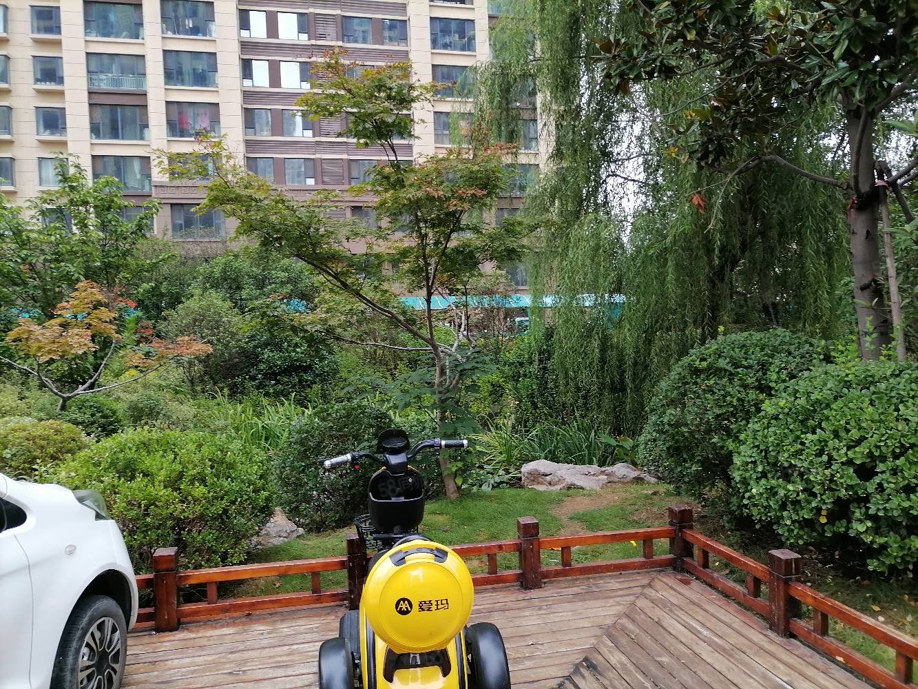 【10图】蓝山郡毛坯现房 急售 客厅通阳台两室超阳,荣盛蓝山郡-临沂58