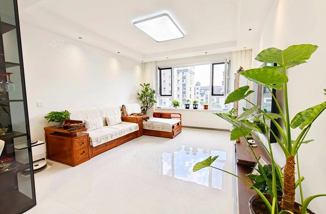 新星宇之郡2室2厅98.3㎡76万二手房图片