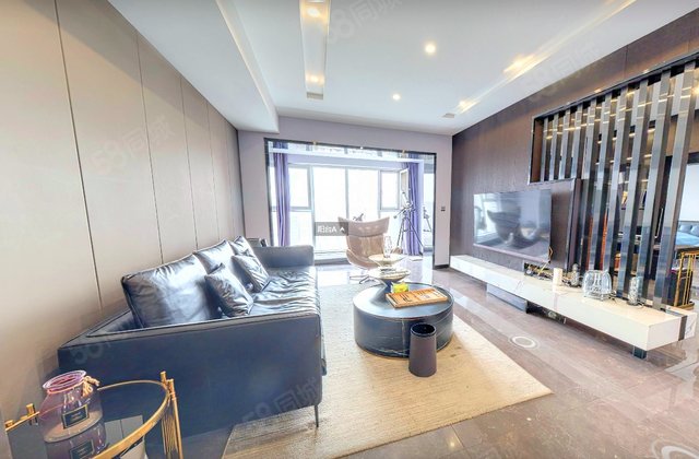 中德英伦联邦(B区)3室2厅92.4㎡218万二手房图片