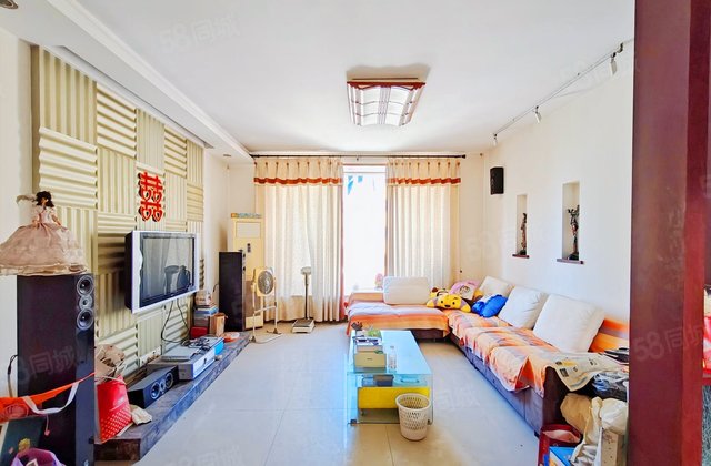 文府苑3室2厅132.56㎡75万二手房图片