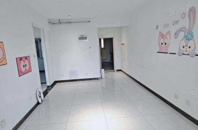 星美大厦星美公寓！南北通透正规两室！电梯好楼层送超大平台！