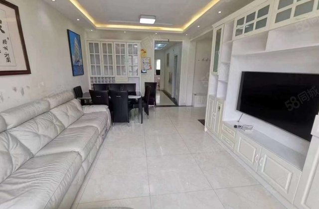 急售 代理人 昌润莲城  送车位储藏室  精装修 小高层