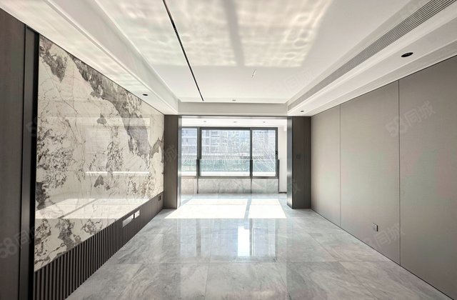 伟星星润名著4室2厅136.45㎡470万二手房图片