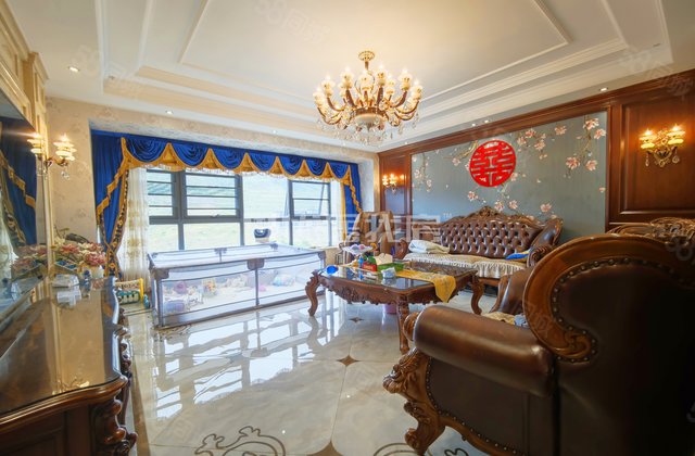 中天未来方舟E7组团5室2厅214.55㎡206万二手房图片