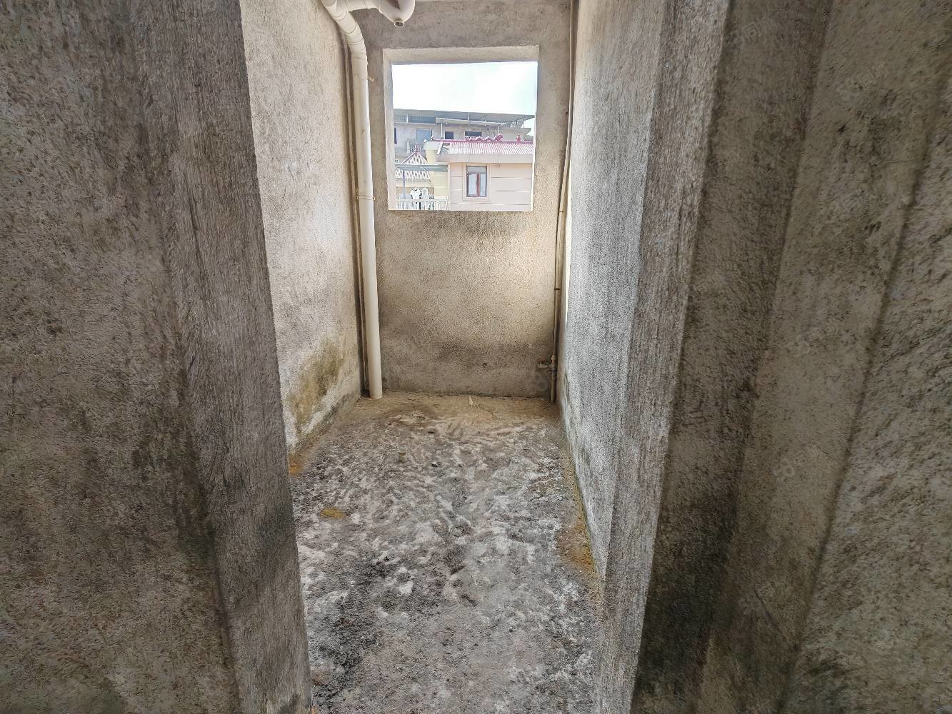 湖田壹号7室3厅3卫371㎡南北169万